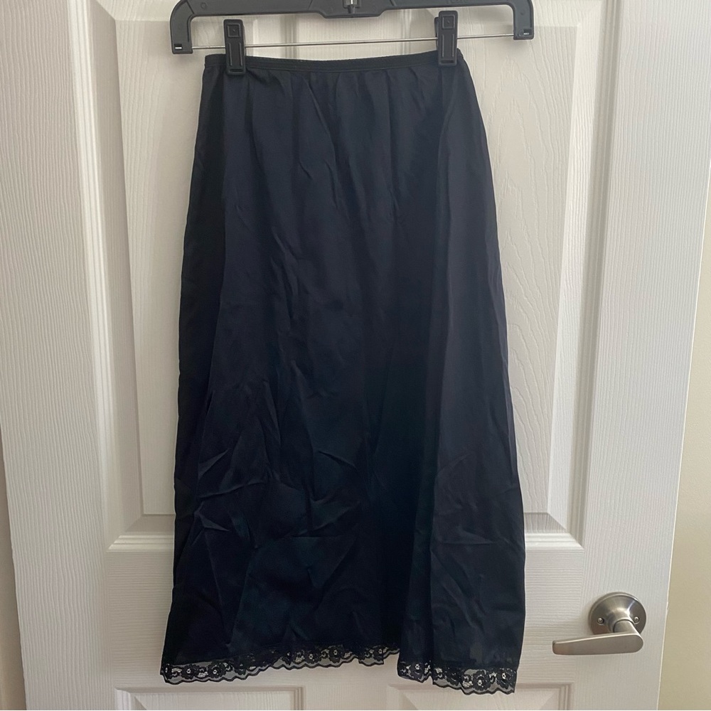 Vintage NWOT black slip skirt with lace trim (made in Britain)
